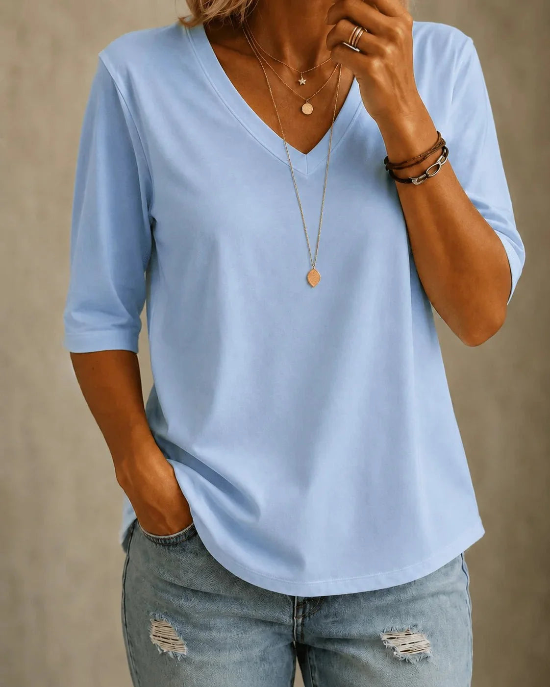 Serena | Blusa Clásica Cuello V